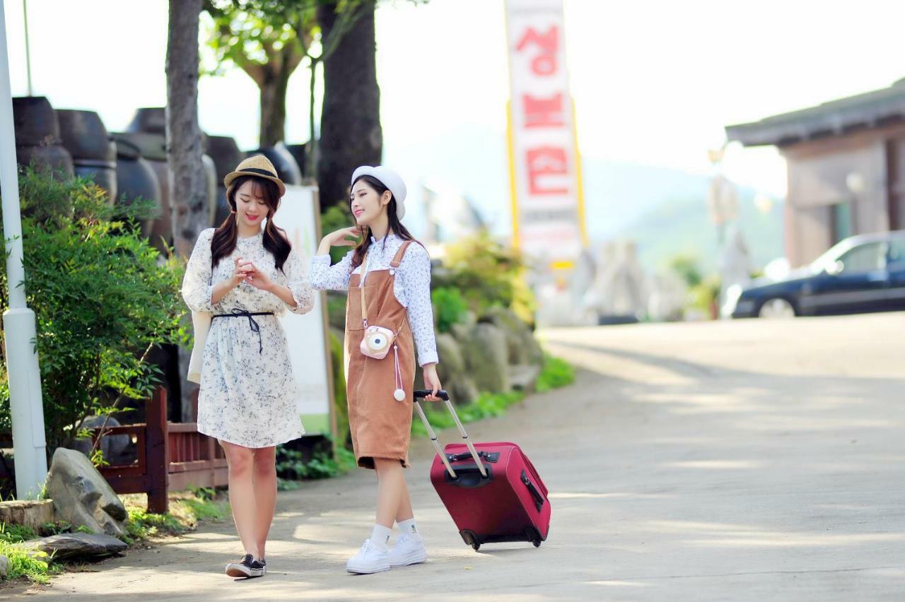 Sungbo Youth Hostel Mungyeong Esterno foto